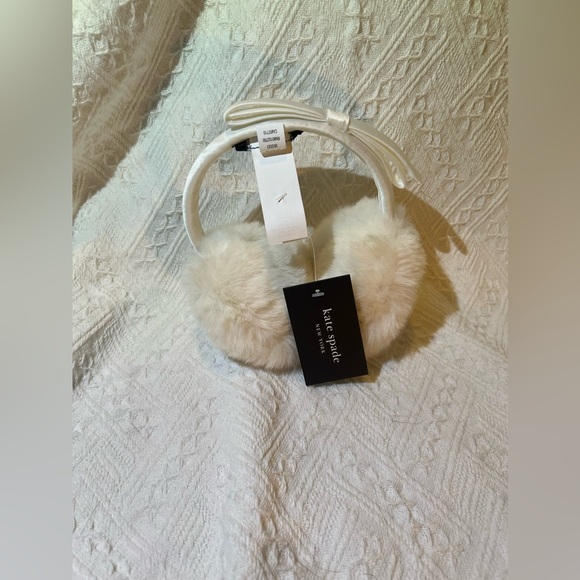 Kate Spade New York Shoelace Bow Ear Muffs BNWT - Picture 4 of 6